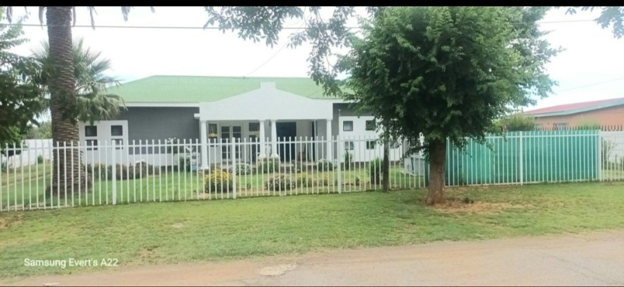 3 Bedroom Property for Sale in Hennenman Free State